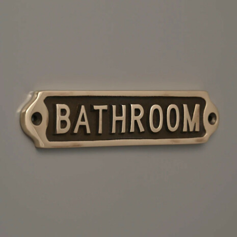Skylt "Bathroom" - Mssing