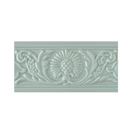 Thistle Moulding 6x3&quot; - Moonstone