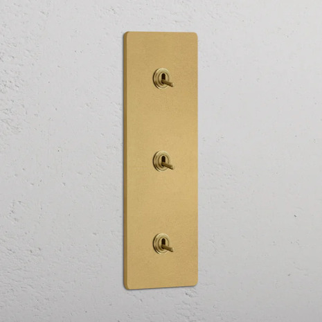 Trippel Vertikal Vippstr�mbrytare Antique Brass