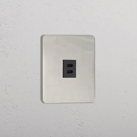 Dubbelt USB-C uttag Nickel/Svart