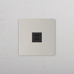 Dubbelt USB-C uttag Nickel/Svart